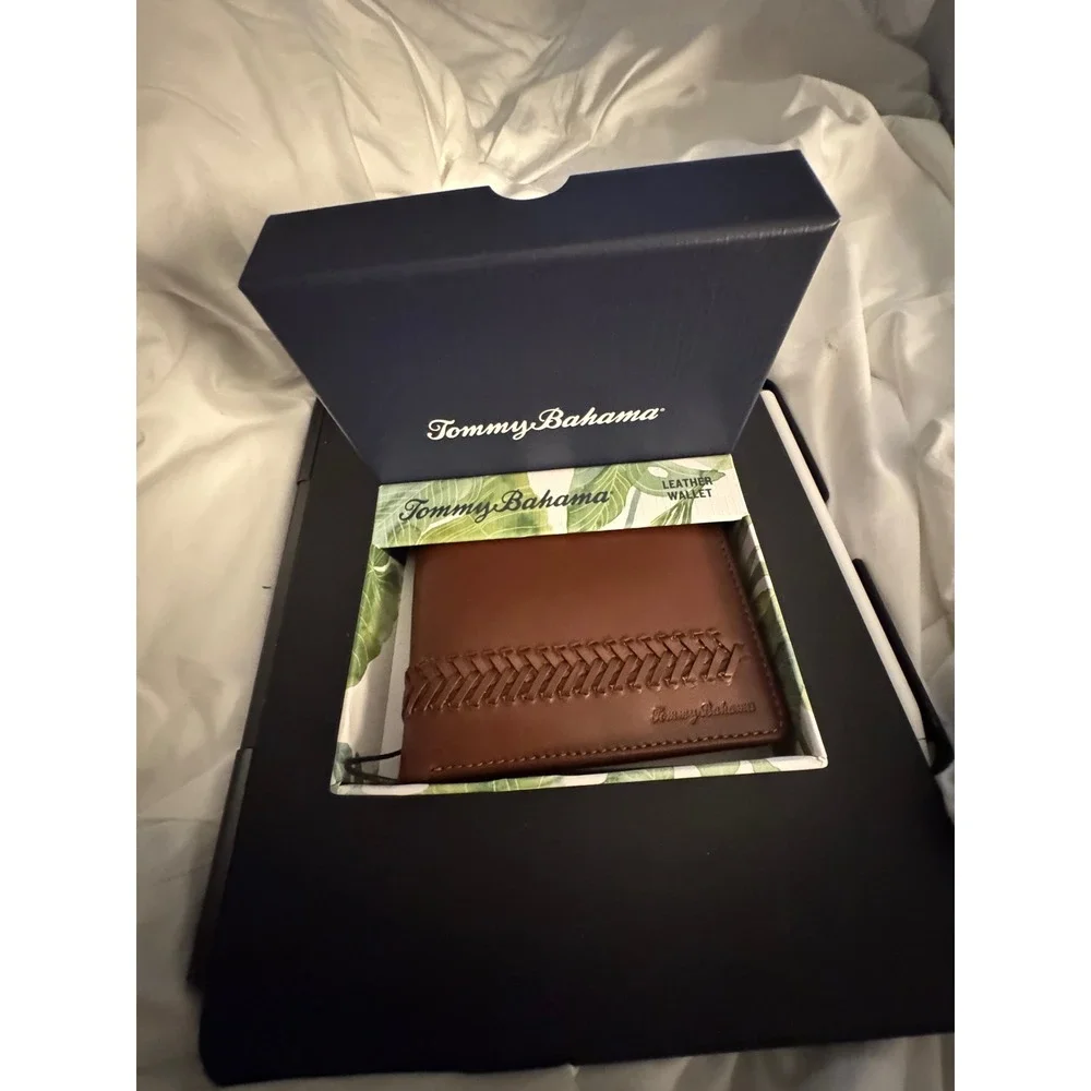 Tommy Bahama Tan Leather Wallet with Braided Detail New With Box